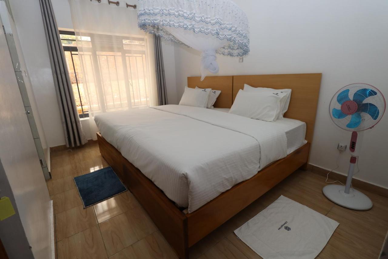 St Etienne Guest House คิกาลี ภายนอก รูปภาพ